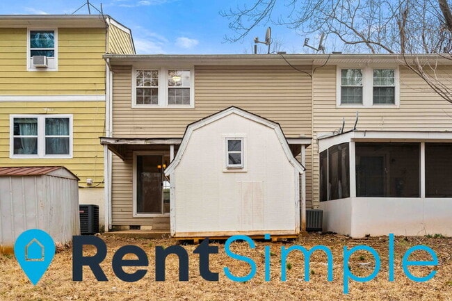 Building Photo - 1808 Soho Ct