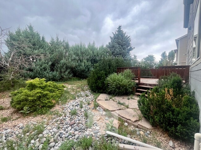 Building Photo - 1622 Woodpark Dr