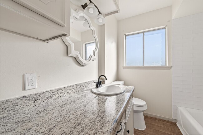 Building Photo - 10503 Ladino Rd