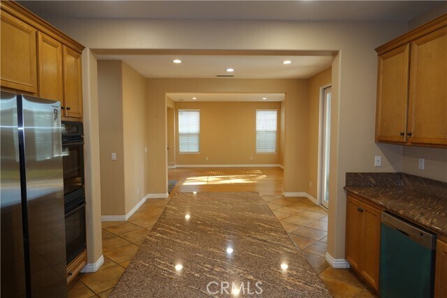 Building Photo - 1840 W Deerfield Rd