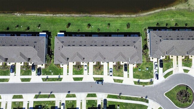 Building Photo - 5734 Archipelago St