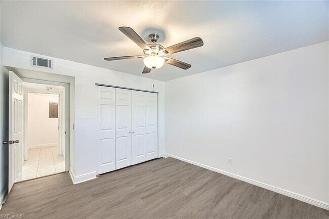 Building Photo - Newly renovated 2 bedroom 2 bathroom 1st f...