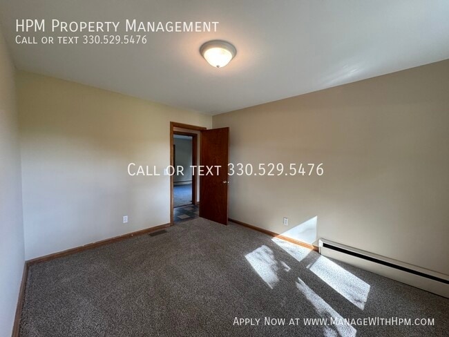 Building Photo - 5811 Strausser St NW