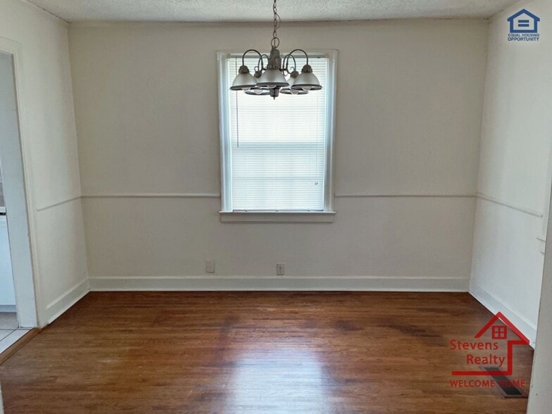 Building Photo - 316 Harrington Ave