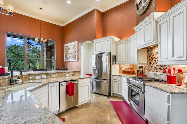 Building Photo - 1194 Vaquero Way