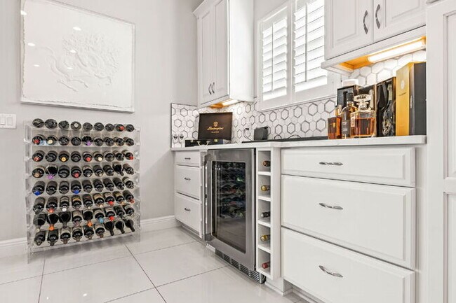 Building Photo - 11014 Rustic Timber Lp