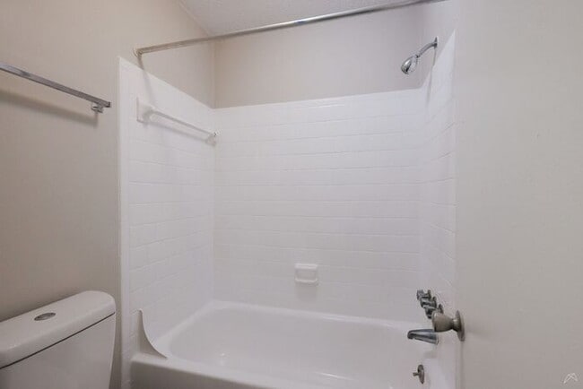 Building Photo - Spacious 1-Bedroom Living Near Emory & Toco Hills | 672 SF