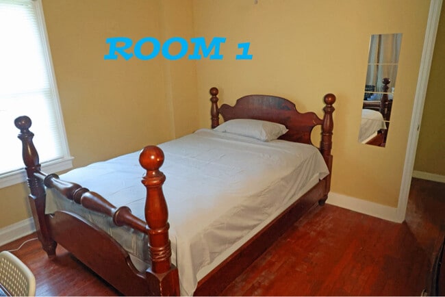 Building Photo - 1045 Ontario St