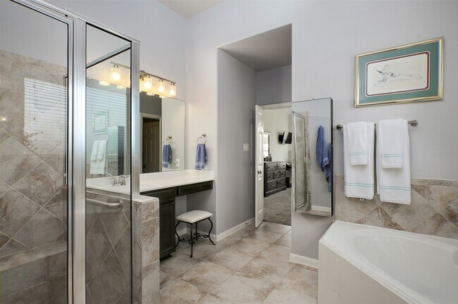 Building Photo - 4803 Ladona Ct