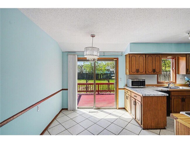 Building Photo - 7617 Lee Ave N
