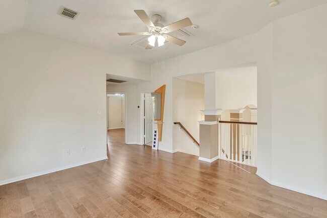 Building Photo - 11811 Newport Shore Dr