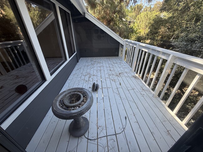 Upper Balcony - 4335 Morro Dr