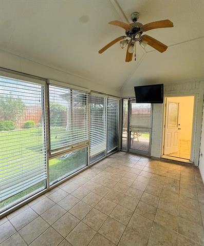 Building Photo - 105 Fieldwood Ct