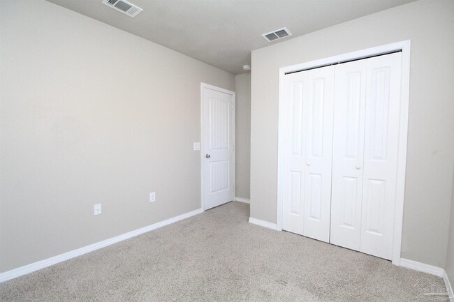 Building Photo - 10660 Shear St