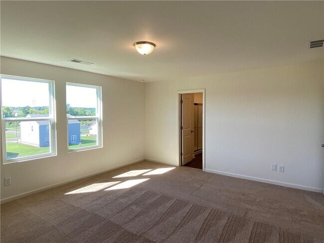 Building Photo - 508 Artena Ct NW