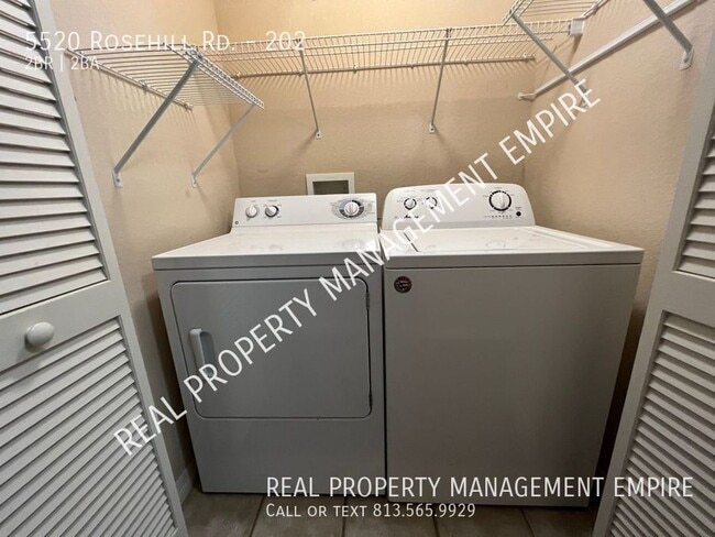 Building Photo - 5520 Rosehill Rd