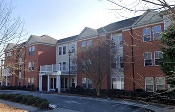 Building Photo - 1225 W 39th St