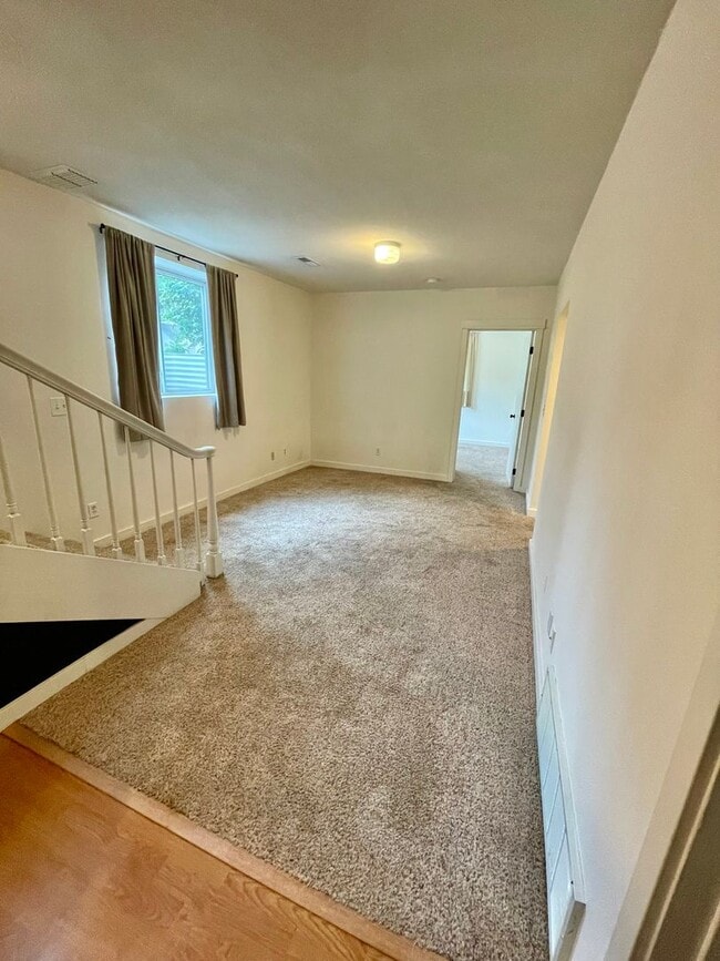 Building Photo - Beautifully Renovated 4-Bedroom Home Near West Blvd