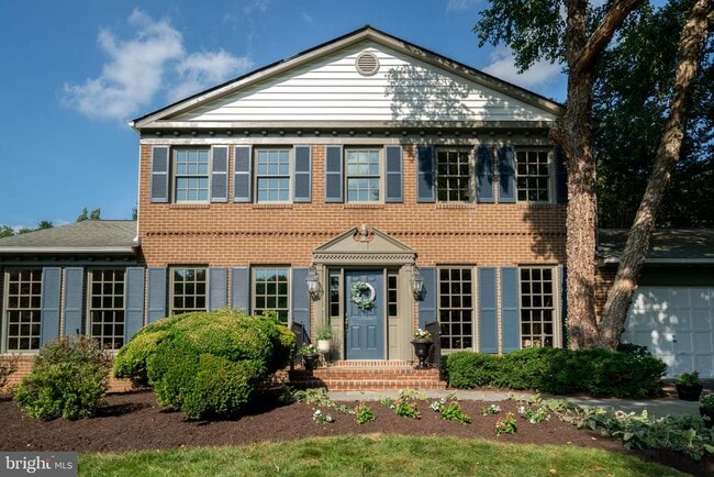 Building Photo - 1197 Meadow Green Ln