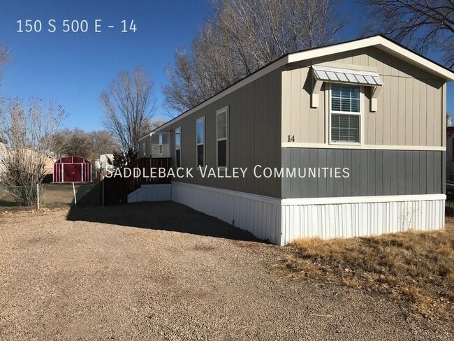 Primary Photo - Newer, single-wide mobile home, 3 bedroom,...