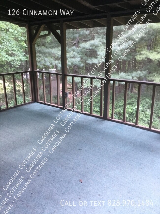 Building Photo - 126 Cinnamon Way