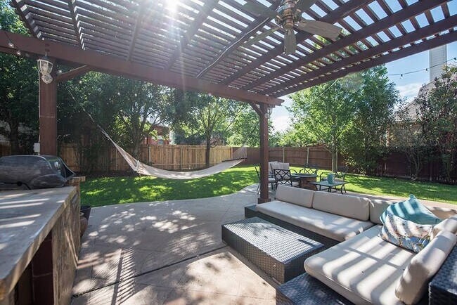 Building Photo - 3434 Alexandrite Way