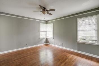 Building Photo - 4809 Lowell Ln