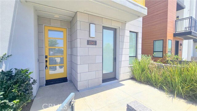 Building Photo - 2245 Skylar Pl