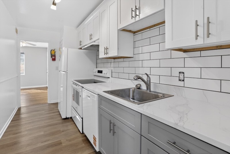 Building Photo - 463 Medlock Rd