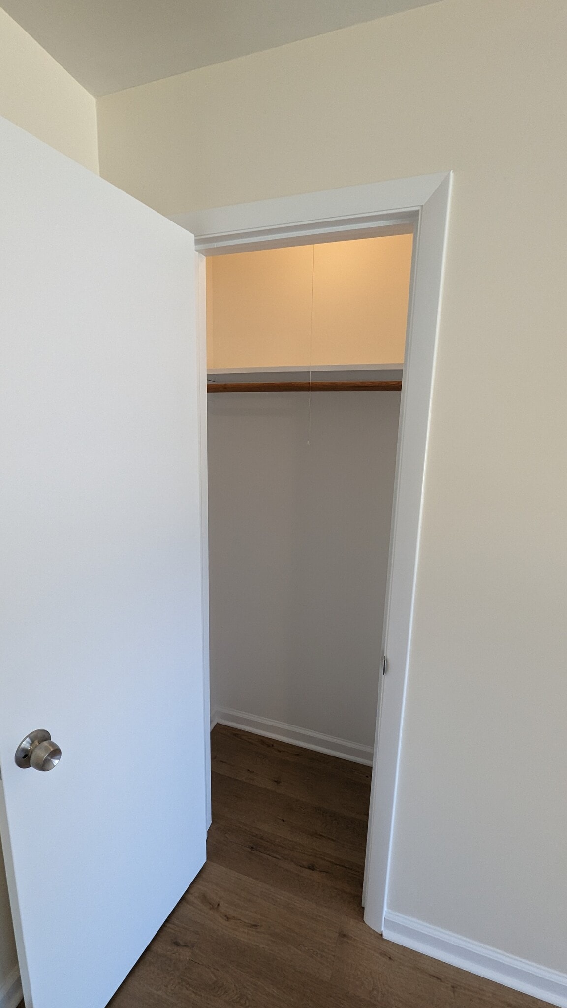 Building Photo - 14475 Jefferson Ave