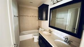 Building Photo - 12571 Valley Spring Dr