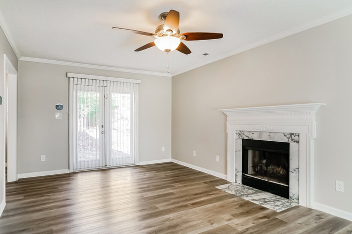 Building Photo - 300 Beech Hill Ct