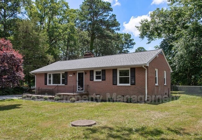Primary Photo - 1407 Northbury Ave
