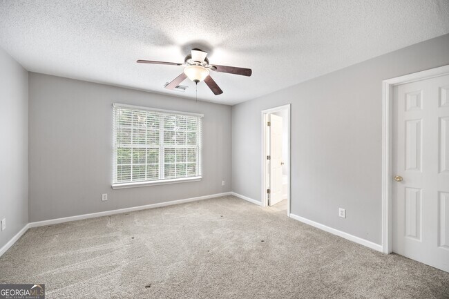 Building Photo - 1010 Society Way