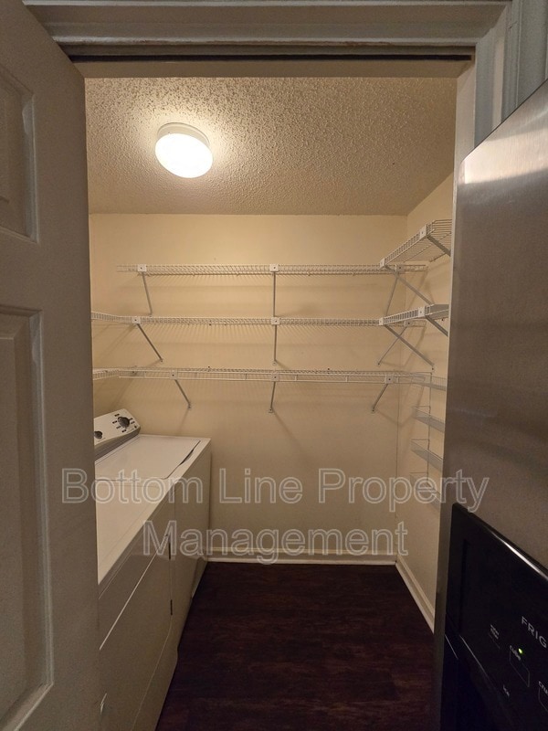 Building Photo - 6108 Gray Gate Ln