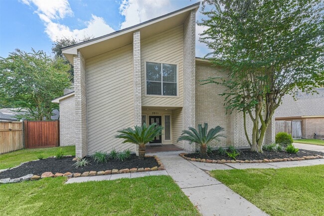 Building Photo - 3911 Cherry Forest Dr