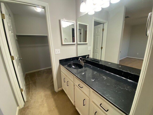 Building Photo - Broad River Township