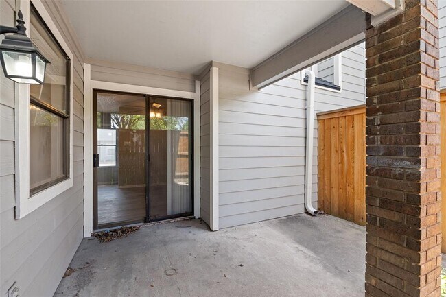 Building Photo - 7635 Guadalupe St