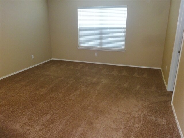 Building Photo - 4020 Hanna Rose Ln