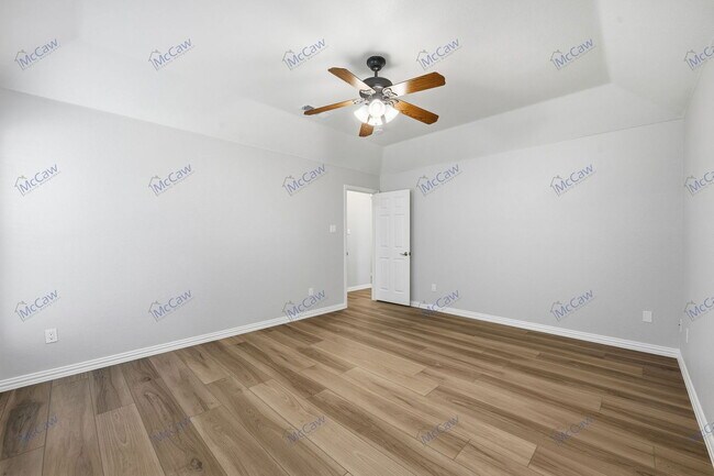 Building Photo - 309 Canterbury Dr