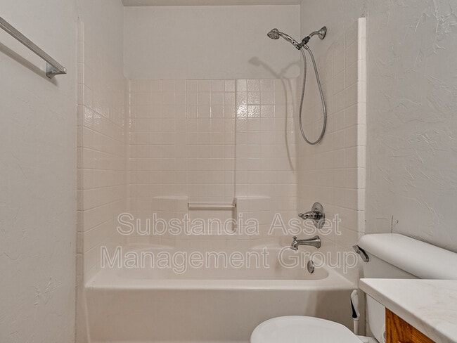 Building Photo - 4117 Green Apple Dr