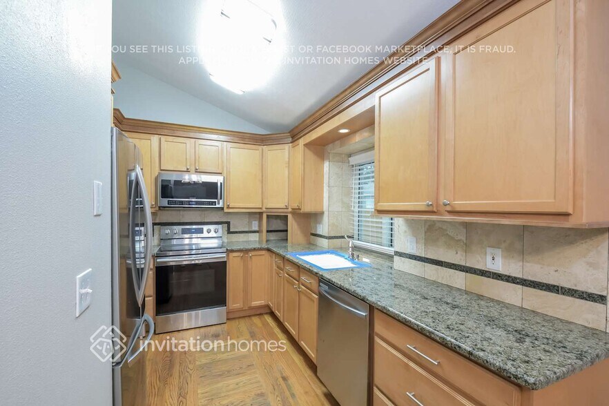 Building Photo - 4615 Ceylon Ct