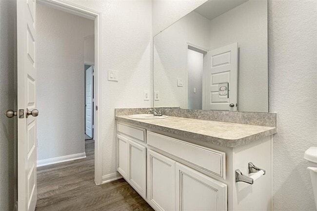 Building Photo - 14717 Pinion Ct
