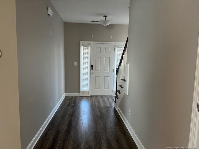 Building Photo - 312 Derby Ln