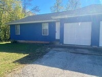 Building Photo - LEASING