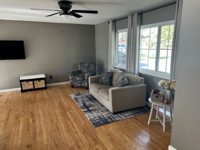 Building Photo - 1418 Fetterman Dr