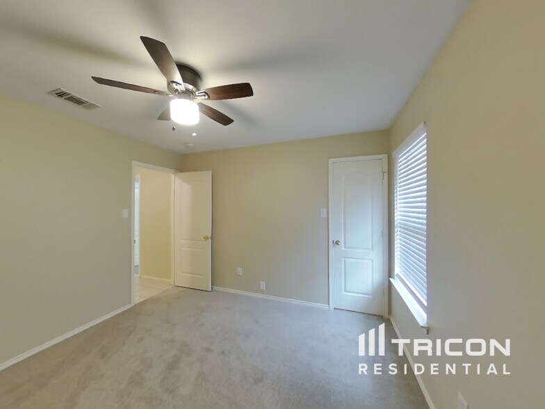 Building Photo - 8707 Woodrigg Dr