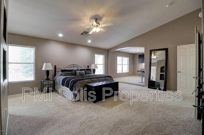 Building Photo - 13412 W Annika Dr