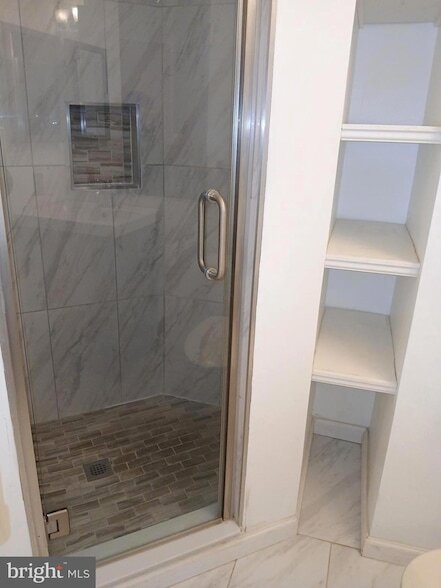 Building Photo - 247 Fountain St