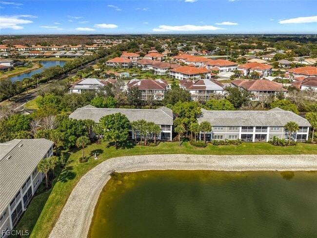 Building Photo - 12151 Summergate Cir